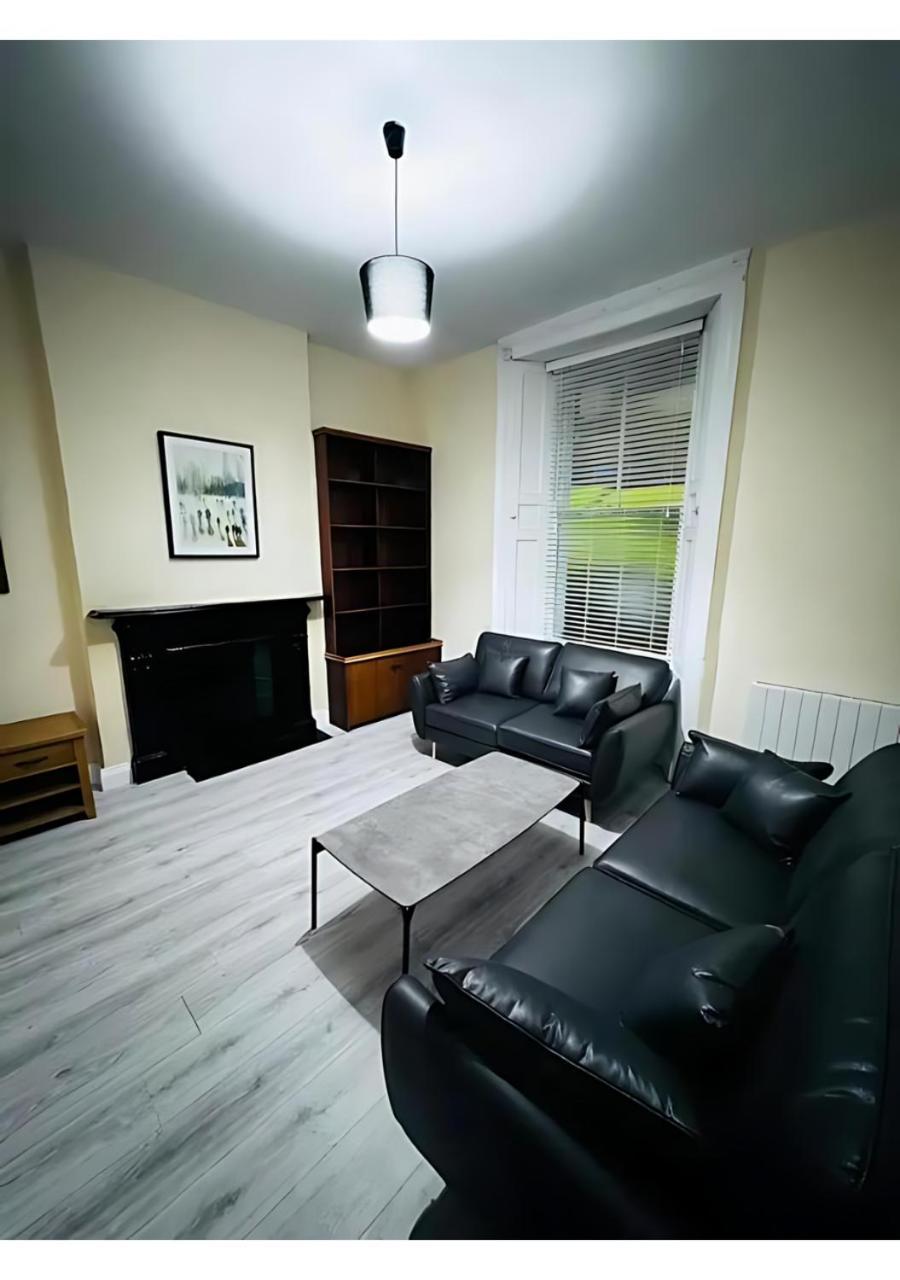 Naas Town - Budget Double Bedrooms エクステリア 写真