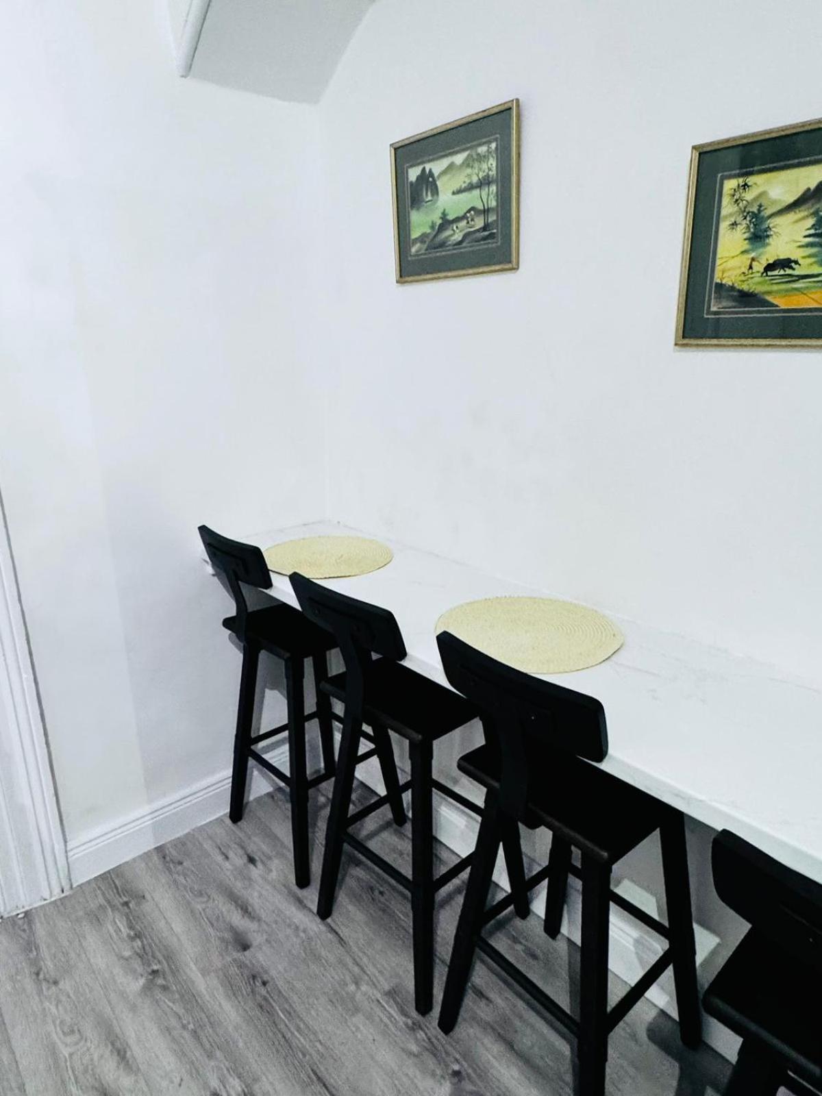 Naas Town - Budget Double Bedrooms エクステリア 写真